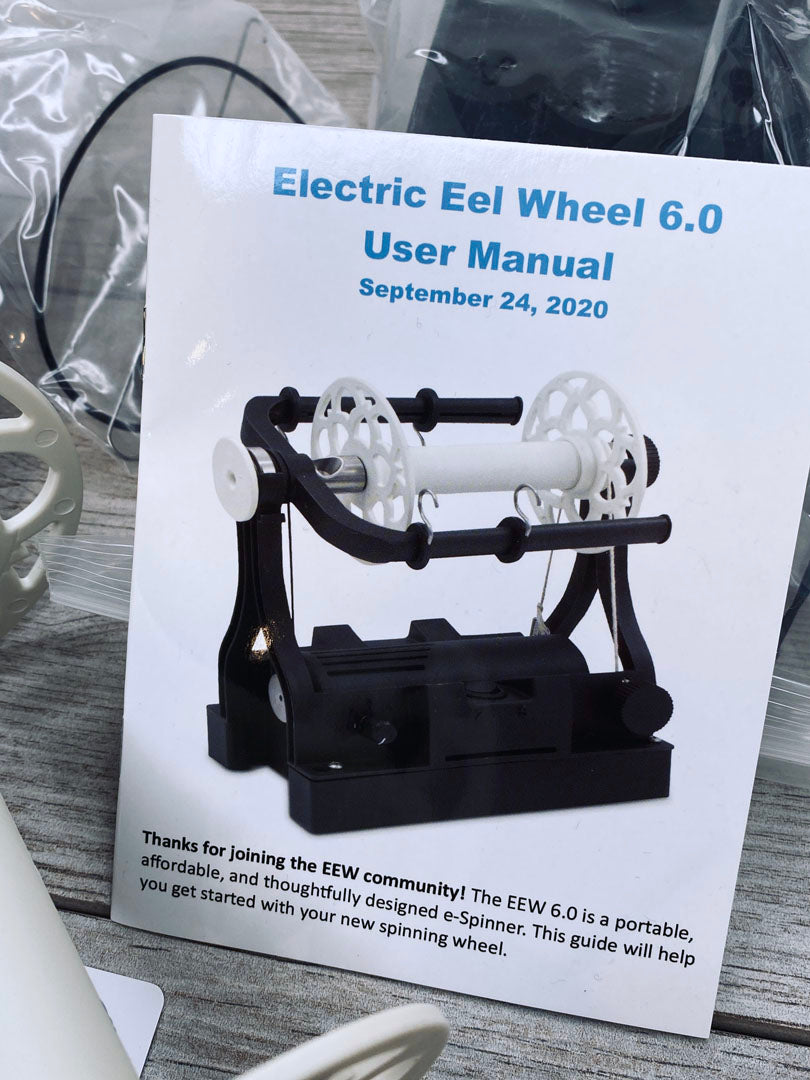 DESTASH | Electric Eel Wheel 6.0 PLUS Lazy Kate PLUS roving