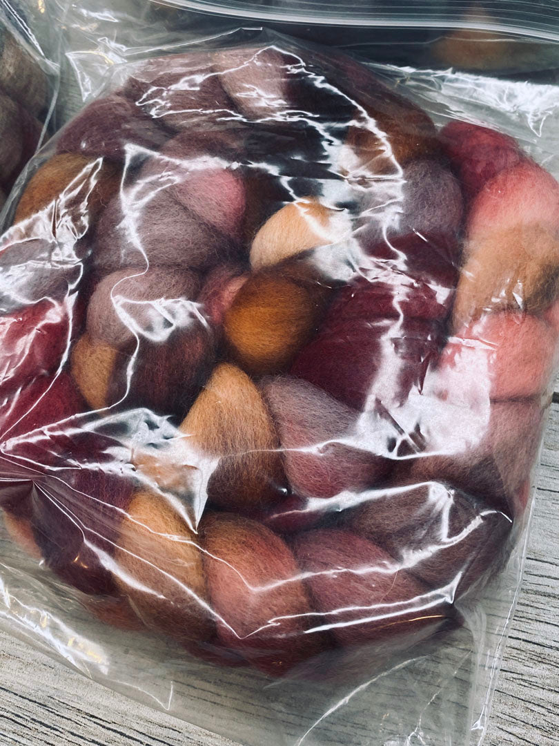 DESTASH | Electric Eel Wheel 6.0 PLUS Lazy Kate PLUS roving