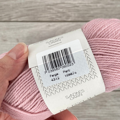 DESTASH  |  Sandnes Garn Babyull Fingering weight