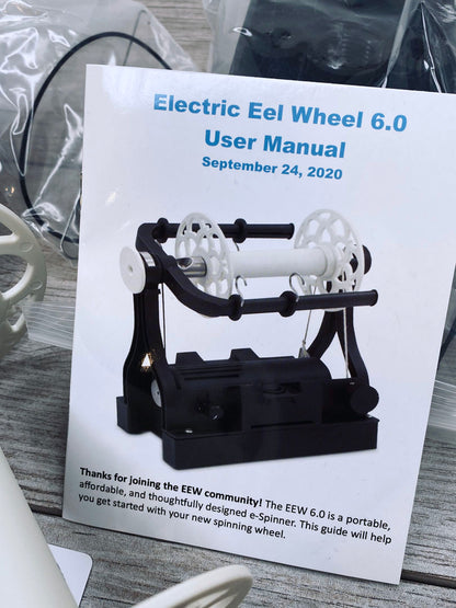 DESTASH  |  Electric Eel Wheel 6.0 PLUS Lazy Kate PLUS roving